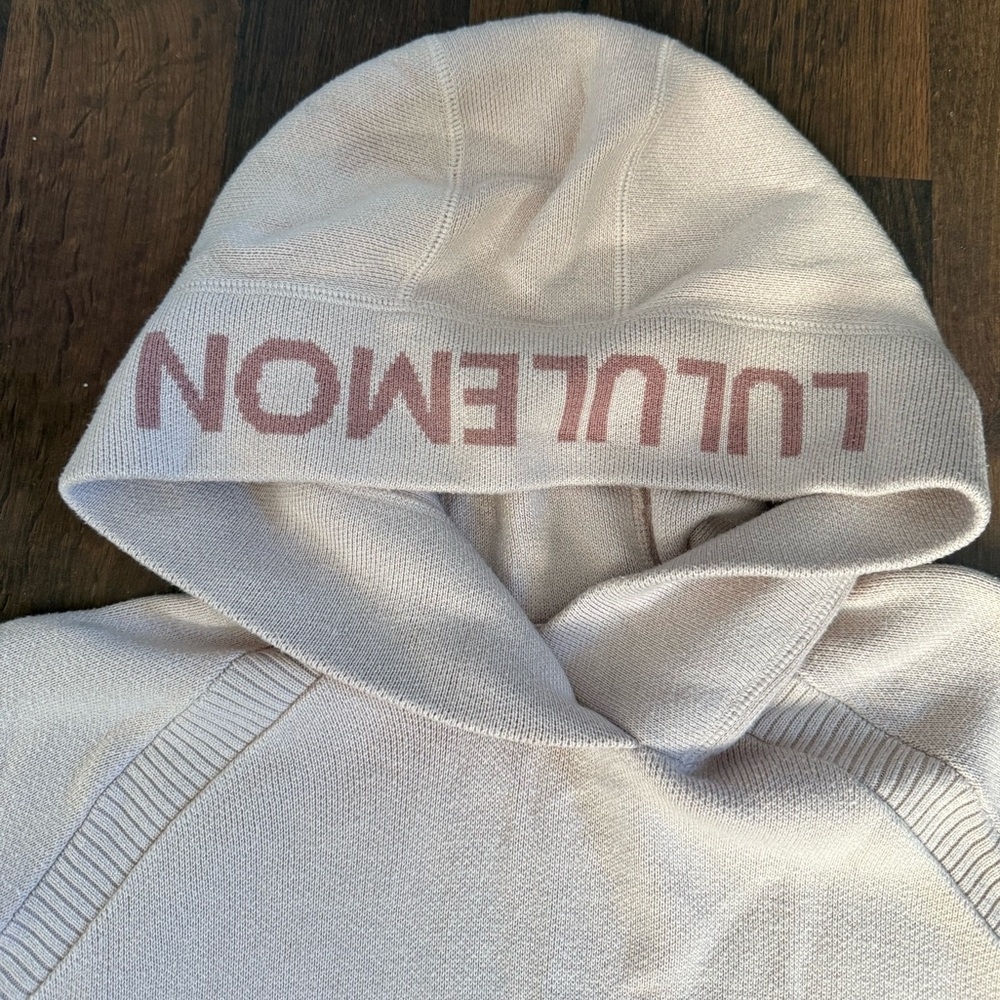 Lululemon Soothe Away Hoodie - Picture 12 of 14